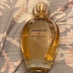 Amarige de Givenchy Tester 99% Full